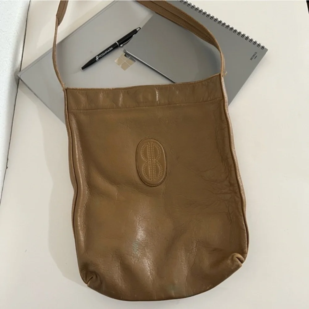Vintage Bill Blass Nutmeg Tan Genuine Leather Messenger Laptop Bag Tote Murse